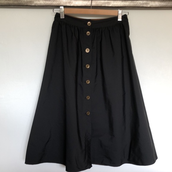 Zara Réversible Skirt *3 for $40* - Picture 3 of 8